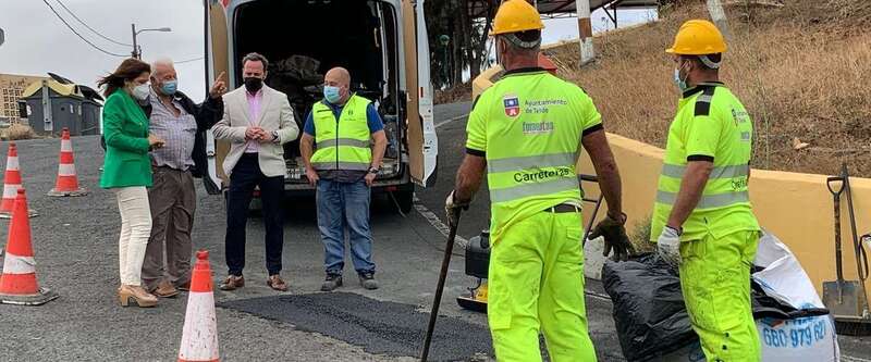 La alcaldesa Carmen Hernández y el concejal Eloy Santana visitaron las obras/TA.